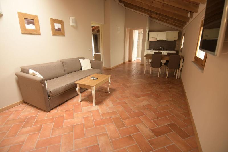 Hotel Sesmones Lodi Esterno foto
